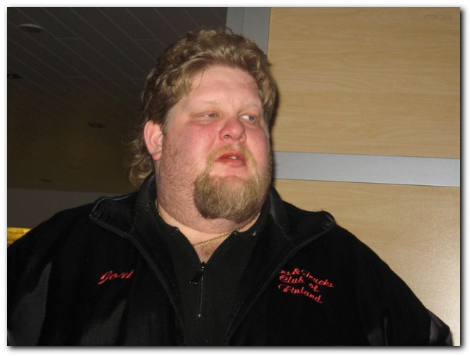 642x481 pixels (80K)